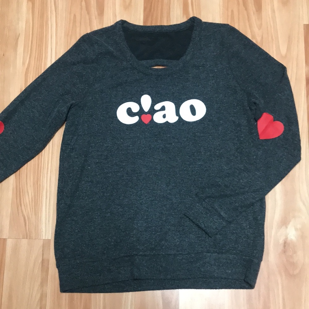 CHASER  long sleeve heart gray  ❤️ top size small